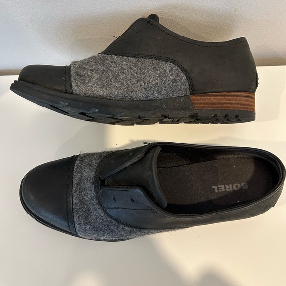 Sorel Oxford Shoes - Picture 2 of 5